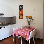 Charming With Garden Appartement *