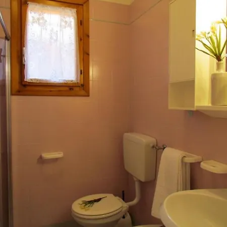 아파트 Charming With Garden 비비오네