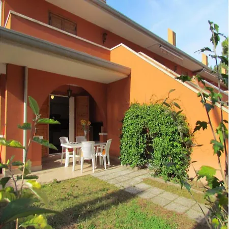 Apartment Charming With Garden - Beahost