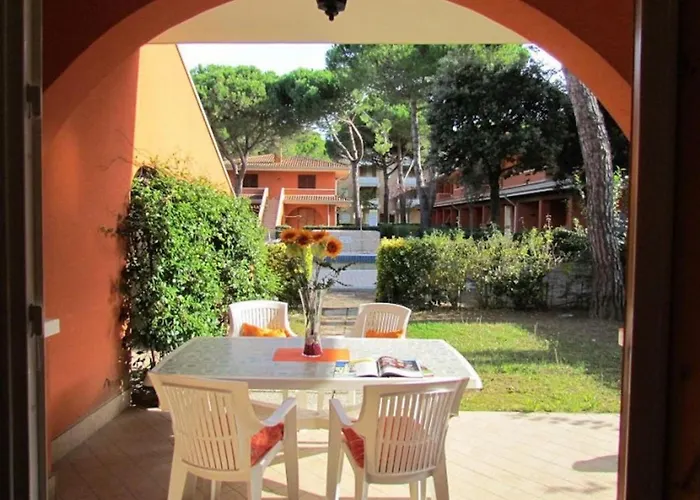 Apartmán Charming With Garden *